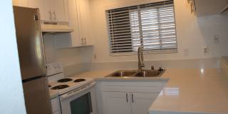 2 BR, 1 and 1/2 BA Condo with 2 Parking Space Gallery 19