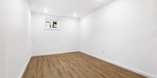 33 STAGG ST Gallery 9