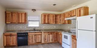 A cozy 3-bedroom, 2-bathroom home nestled on a corner lot Gallery 12