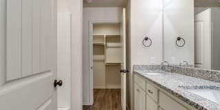 3 Bedroom 2 Bath 2 Car Garage - Edmond Schools Gallery 37