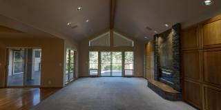 2759 NW CHAMPION CIRCLE, BEND, OR 97703 – AWBREY GLEN Gallery 9