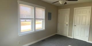 Adorable 2 Bedroom Early August Gallery 17