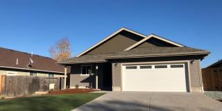 Redwood Area, Cul-de-sac Home close to Medical and Shopping Gallery 1