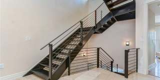 4907 BAYSHORE BOULEVARD Gallery 25