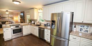 Fully renovated ranch with finished basement, flat fenced in backyard, walking distance to Canton St., Roswell Gallery 8