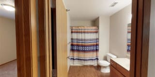 Oxbow Park Apartments Gallery 19