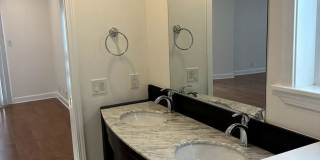 2+2+Loft+Rooftop Deck Upstairs Unit on Hollywood Beach, Oxnard, CA Gallery 29