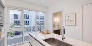 455 Northeast 39th Street Gallery 4