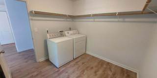 Beautiful Roanoke 2 bed 2 bath Duplex Gallery 5
