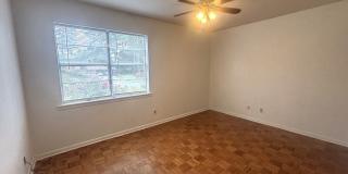 Spacious Home in Southern Hills Gallery 8