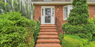 918 Hampshire Court Gallery 3