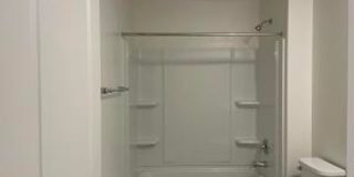 Beautiful 4Bdm 2.5Ba Home, Centrally located! Gallery 33