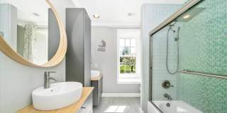 12929 ESWORTHY Road Gallery 27