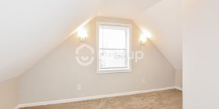 4000 Schiller Place Gallery 12