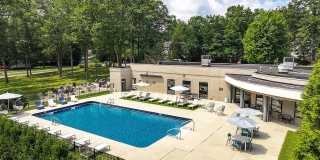 Vairo Village Gallery 21