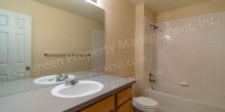 Huge 2 bedroom, 2.5 bath in Harvest Park! Huge 2 bedroom, 2.5 bath in Harvest Park! Gallery 36