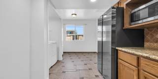 6 Bedrooms, 3 Bath,  Pool CLOSE TO ASU (Rural & Broadway) Gallery 20