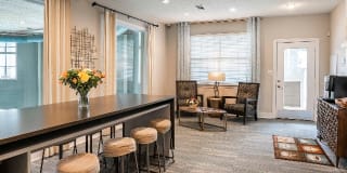 Avana Lexington Gallery 58