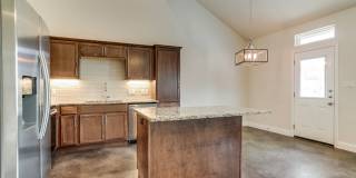 21501 Patton Ave Unit #B Lago Vista, TX 78645 Gallery 6