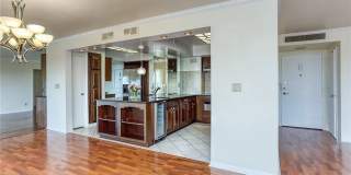 4550 Warwick Blvd Apt 703-04 Gallery 13