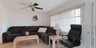 6215 GREEN VIEW CIRCLE Gallery 17