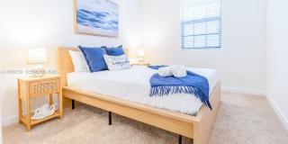 1156 SW 6th Ct Gallery 9