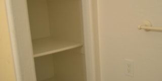 Mac Arthur Gallery 11
