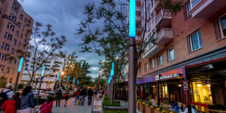 2400 Pennsylvania Avenue Gallery 20