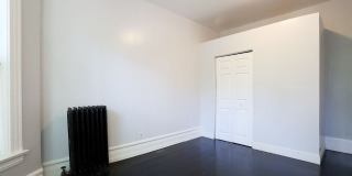 5427 S Blackstone Avenue Gallery 7