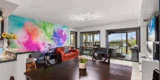 208 W Saturn Ln Gallery 5