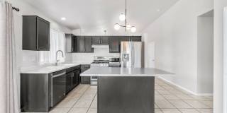 Bright & Airy Living with a Private Backyard Retreat! Gallery 8
