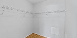 Fairwinds. Renovated and Updated. Spacious 2 bed 2 bath ground level condo in Annapolis! Gallery 16