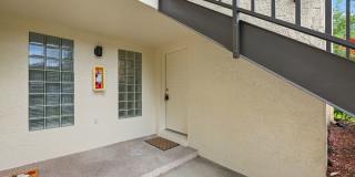 Furnished Ground Floor Corner Unit - Palm Harbor! Gallery 5