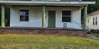 4 Bed 1 bath - EHA Approved! Gallery 1