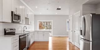 10 Windsor Street Gallery 18
