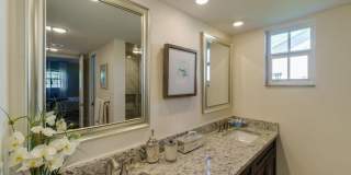 4706 West Blvd unit: W3 Gallery 7