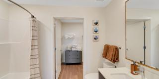 Heartwood Gallery 24