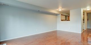 3 Bedroom, 2.5 Bath Condo in Madrona Heights - Water/Sewer/Garbage included! Gallery 8