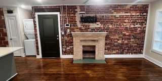 2529 E Admiral Pl - D Gallery 37