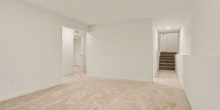 8221 Crestbrook Court Gallery 15