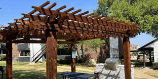 Pinnacle Gallery 14