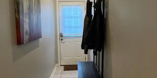 Beautifully Renovated Two Bedroom Highlands Home Gallery 12