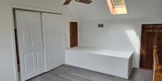 59 Beach Road Gallery 20