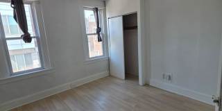 Beautiful 2 Bed, 2 Bath South Philly Home with Large Rear Yard | 2228 Cross St Gallery 4