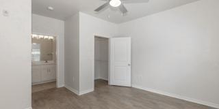 Retreat at North Bluff Gallery 44