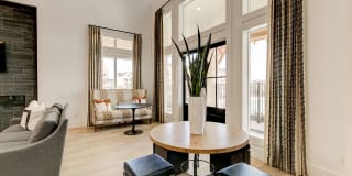 35 West at Champions Circle Apartments Gallery 21