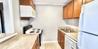 Three Bedroom Home with Spacious Bedrooms Gallery 6