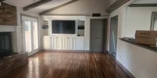 5961 Lynnbrier Avenue Gallery 9