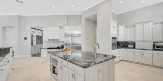 854 Macewen Dr Gallery 11