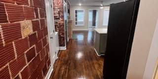 2529 E Admiral Pl - D Gallery 32